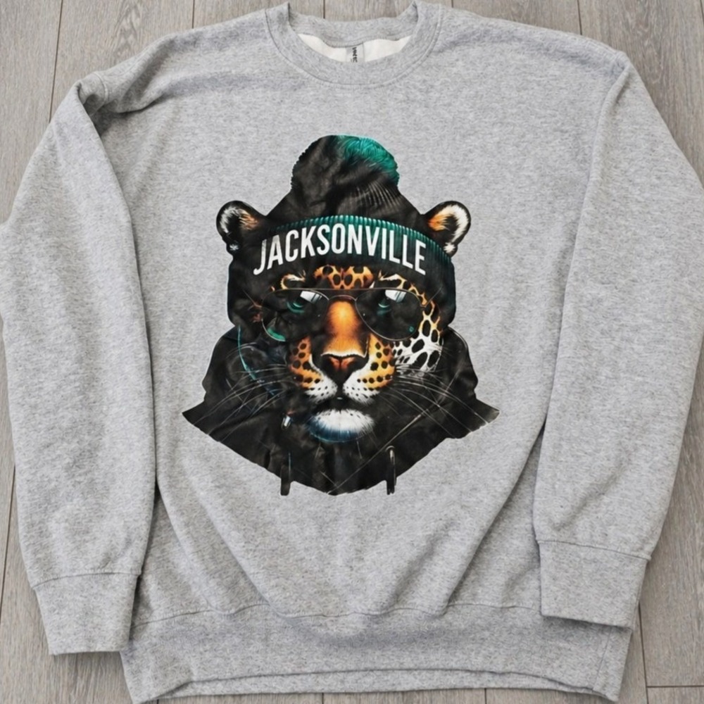 Jacksonville Jaguar Graphic Sweatshirt Gray Crewneck Streetwear Men's Medium